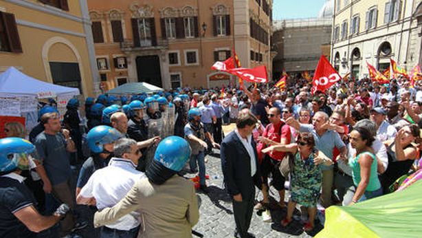 Alert: 230 mila esuberi nel pubblico, “bomba sociale”