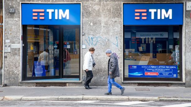 Tim: Moody’s alza il rating a Ba3 da B1, Outlook positivo