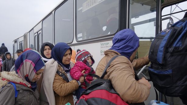 Crisi migranti, Slovenia valuta richiesta esercito all’Ue