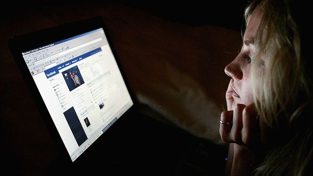 Facebook sbarca nel mondo dei pagamenti digitali: al via il servizio “Pay”