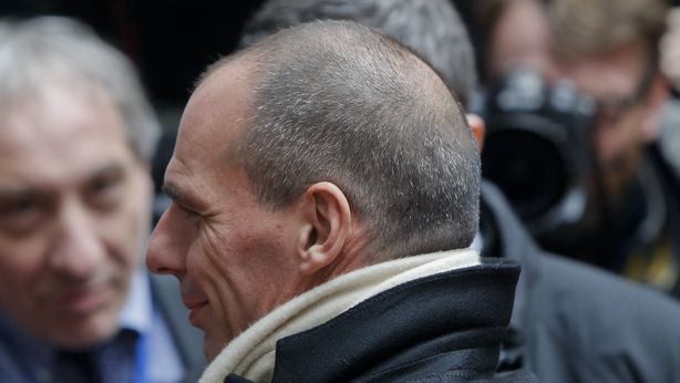 Europa ad Atene: “Non paghi pensioni e salari per due mesi”