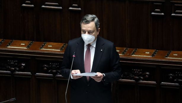Draghi presenta il Recovery plan e cita De Gasperi: “Servono virtù e disinteresse”
