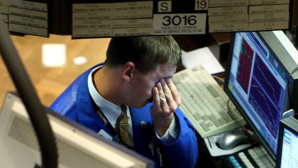 Borse sprofondano su timori Ucraina e rialzo tassi Usa