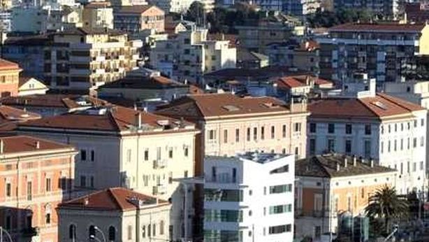 Imu: piano B sulla seconda rata. Aumento bolli su depositi e titoli