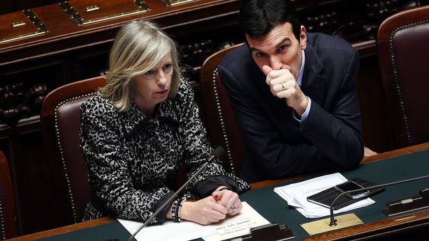 PD, Martina: con Renzi “rischiamo estinzione”