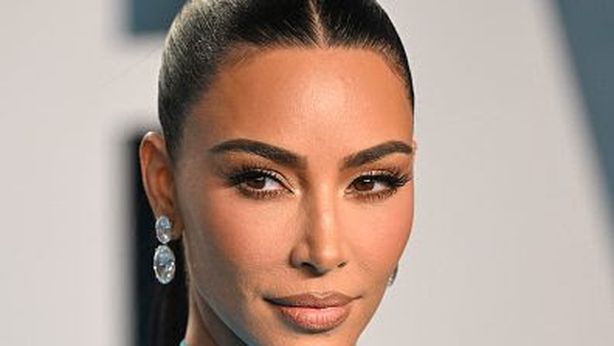 The Ultimate Bush: l’ultima provocazione di Kim Kardashian