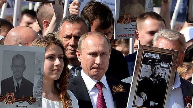 GEAB: Putin lascerà presidenza Russia nel 2017