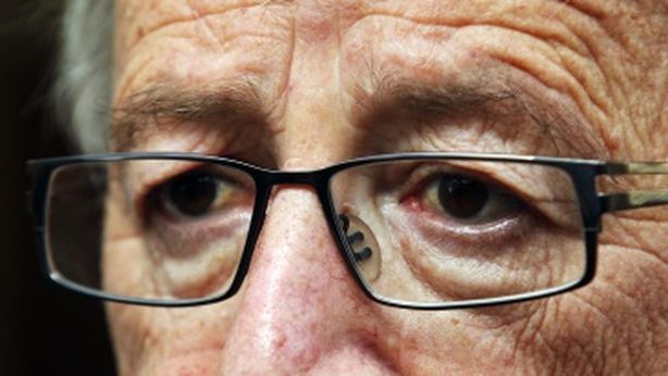 Juncker: “Se Grecia lascia l’euro, anglosassoni disgregheranno l’Europa”