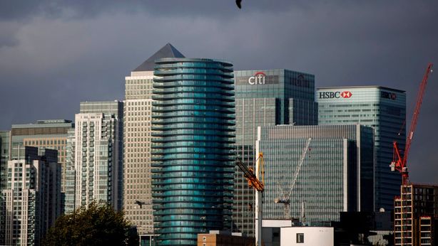 Brexit: banche in fuga dalla City, esposizione rimpicciolita