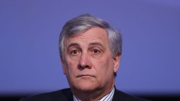 Npl: Tajani attacca Draghi e blinda banche italiane