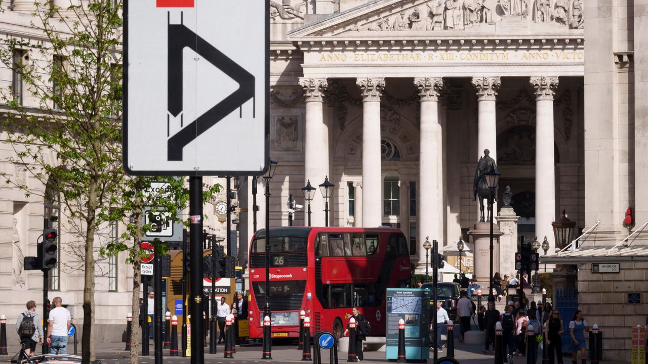 Borsa di Londra si prepara al trading h24 sull’esempio delle Borse Usa