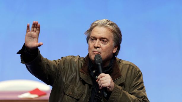 Elezioni Ue, Bannon vede Di Maio: “Italia centro dell’universo politico”
