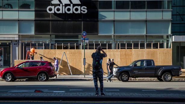 Adidas vs Nike: per il titolo tedesco rendimento totale del 352% dal 2015