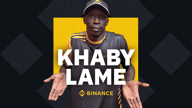 Criptovalute, l’exchange Binance avvia una collaborazione con Khaby Lame
