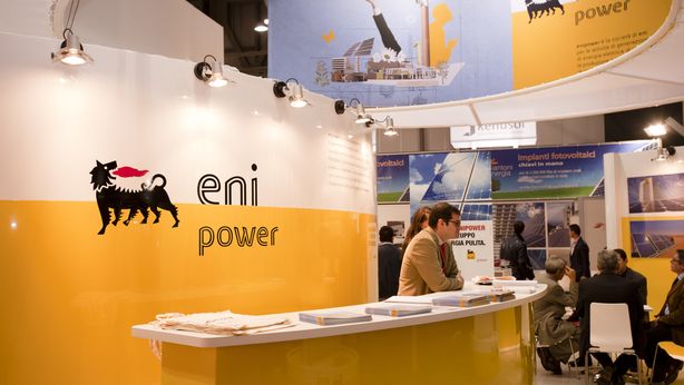 Eni paga calo record petrolio, utile crolla -74% ma titolo +3%