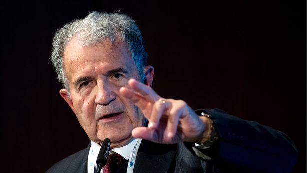 Europee, Prodi: “Decisive come il voto del 1948”. Lega e M5S giù nei sondaggi