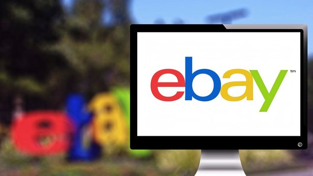 eBay non accetterà più American Express, commissioni troppo alte