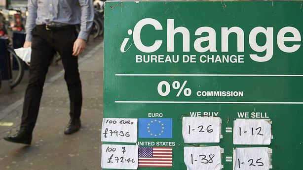 Dollaro, i recenti cali segnano la fine di un’era?