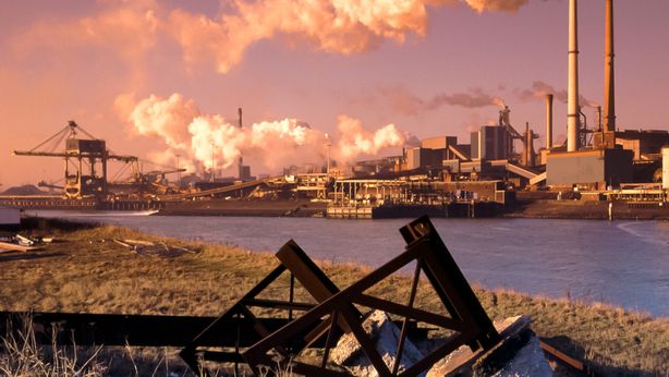 Costo permessi di emissione CO2 ai massimi dal 2008: così si salva l’ambiente