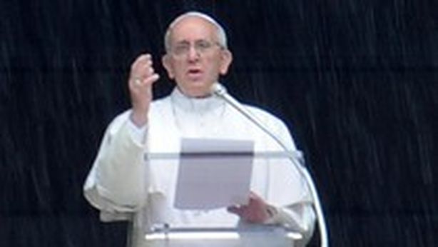 Il Papa: “è vero, in Vaticano c’è una lobby gay”