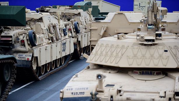 Nato, in Europa arrivano centinaia di carrarmati anti Russia