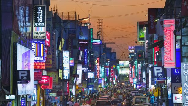India pronta a scavalcare Germania e Giappone: entro il 2030 sarà la terza economia del mondo