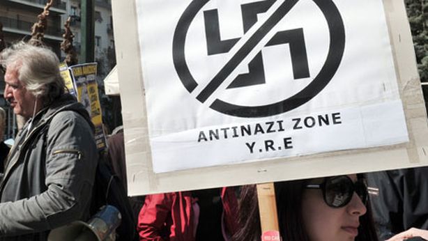 Grecia: da movimento protesta a partito filonazista. Alba Dorata diventa global?