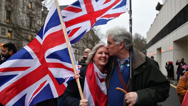 Brexit, ogni scenario è possibile. Le opzioni sul tavolo