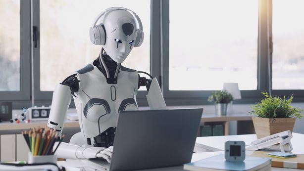 Settore hi-tech: intelligenza artificiale manda in fumo 34 mila posti da gennaio