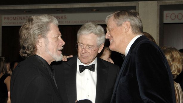 Tutti gli affari sporchi dei fratelli Koch, i miliardari pro Tea Party