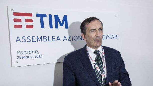 Tim nel mirino di Kkr, pronta opa amichevole sul 100% del gruppo tlc