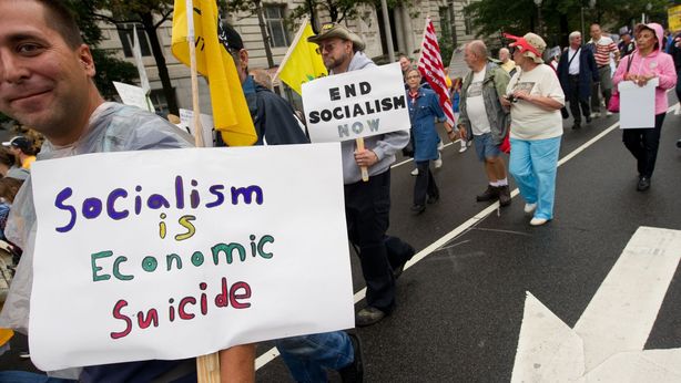 Dittatura su salari e prezzi. In arrivo il bazooka socialismo?