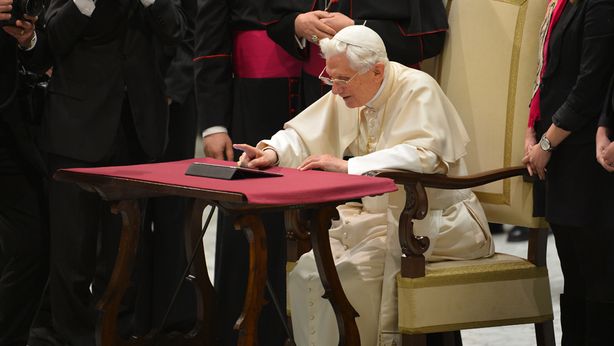 Il Vaticano e la ricchezza immobiliare nascosta, creata coi milioni di Mussolini