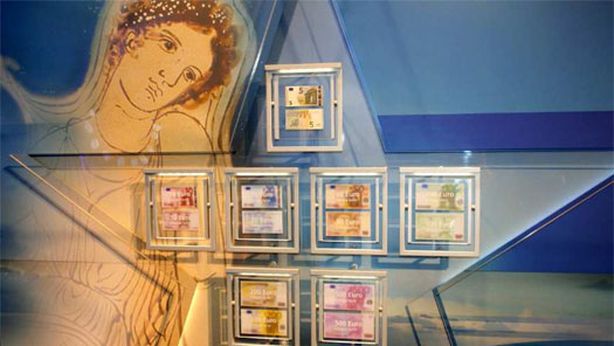 Bce: dal 2014 in circolo nuova banconota da 10 euro