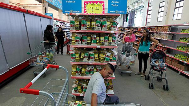 Argentina: multate le catene di supermercati