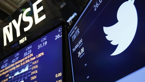 Twitter, cinque buone ragioni per vendere subito
