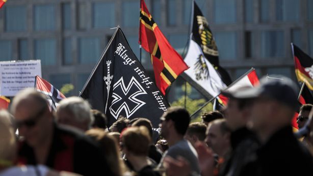 Ue: fascismo è tornato ma élite fanno finta di nulla