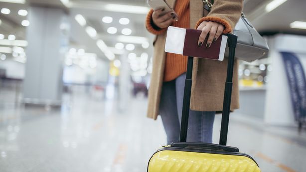 Caos passaporto, cosa sta succedendo e cosa fare per ottenerlo