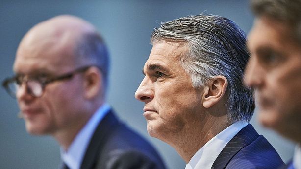 UBS e Barclays: “Banche nei guai”