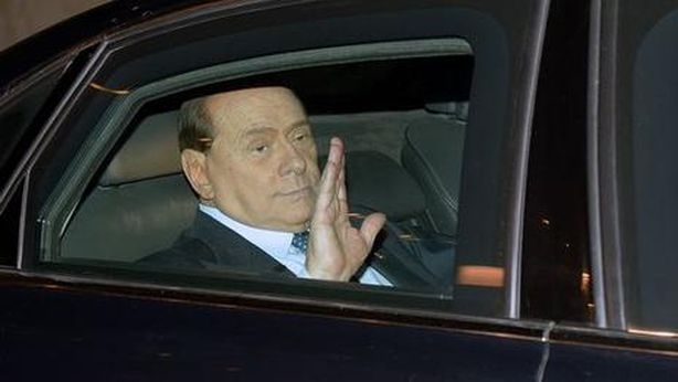Berlusconi fuori gioco, sciacalli pronti a prendersi Forza Italia