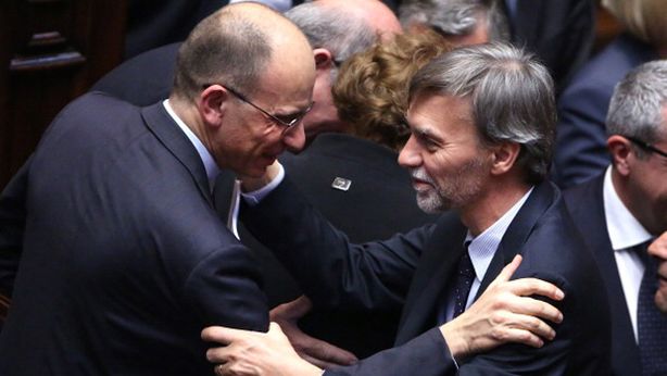 “Province abolite a fine anno. Potere ai Comuni”