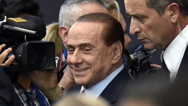 Caso Meloni, anche per Berlusconi: “una mamma non può essere sindaco”