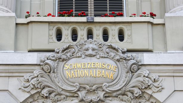 Non solo Fed. Svizzera valuta “opzione nucleare”