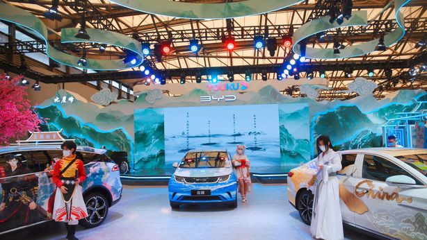 Warren Buffett: volano le vendite delle sue auto elettriche preferite Byd