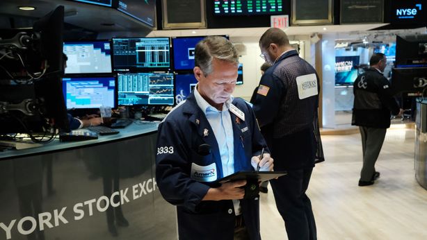 Wall Street riparte con forti buy dopo tonfo settimanale. Il trend dei futures in attesa di grande market mover Usa