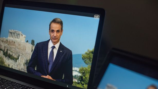 Grecia: il ritorno ai bond dopo la crisi. Boom di ordini per l’emissione a 30 anni