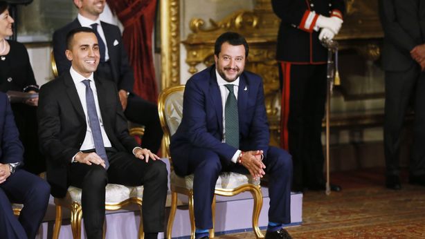 Migranti, Salvini chiude i porti: è scontro con Malta