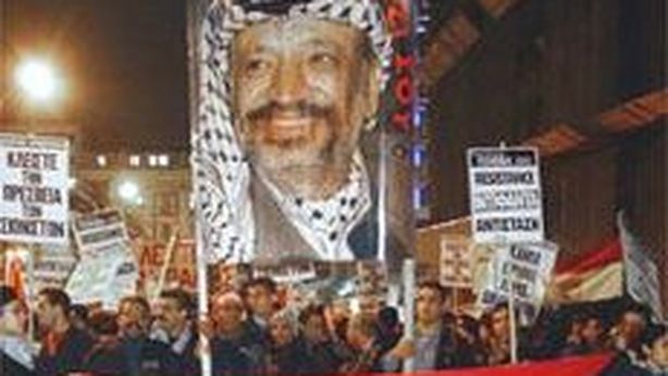 Arafat avvelenato? Rischia di scoppiare la guerra