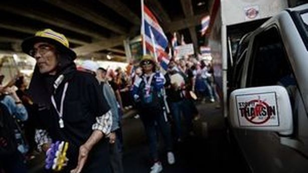 Thailandia: spari sui manifestanti a Bangkok