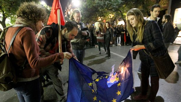 Atene: “No risarcimenti II Guerra Mondiale? Confischeremo proprietà tedesche”